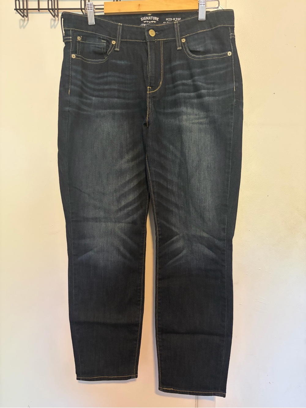 Signature by Levi Strauss Mid-Rise Slim Cuffed Jeans - Dark Blue
